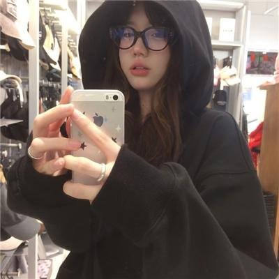 阿加莎与伊什塔尔的诅咒